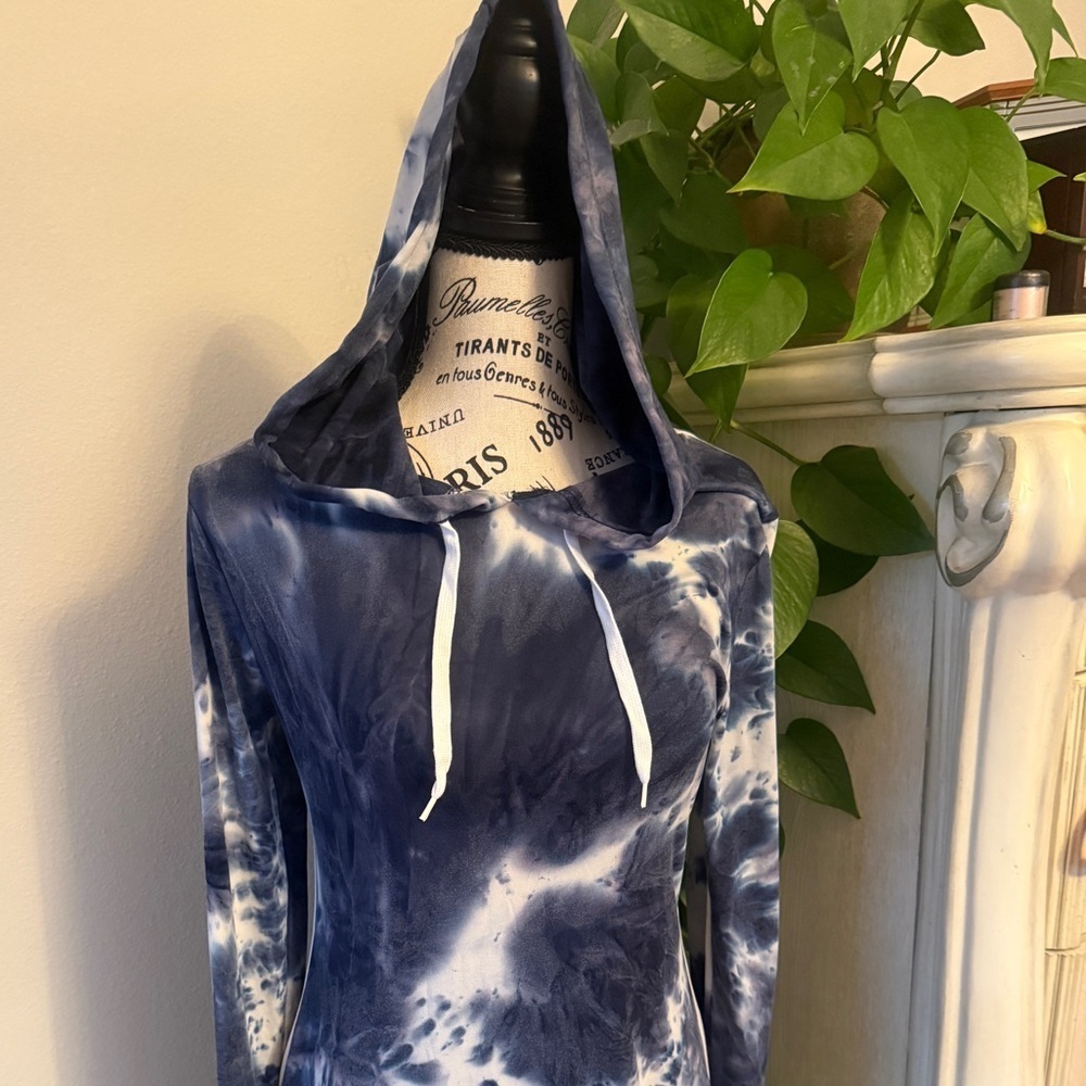 Tie Dye Hoodie Dress size M